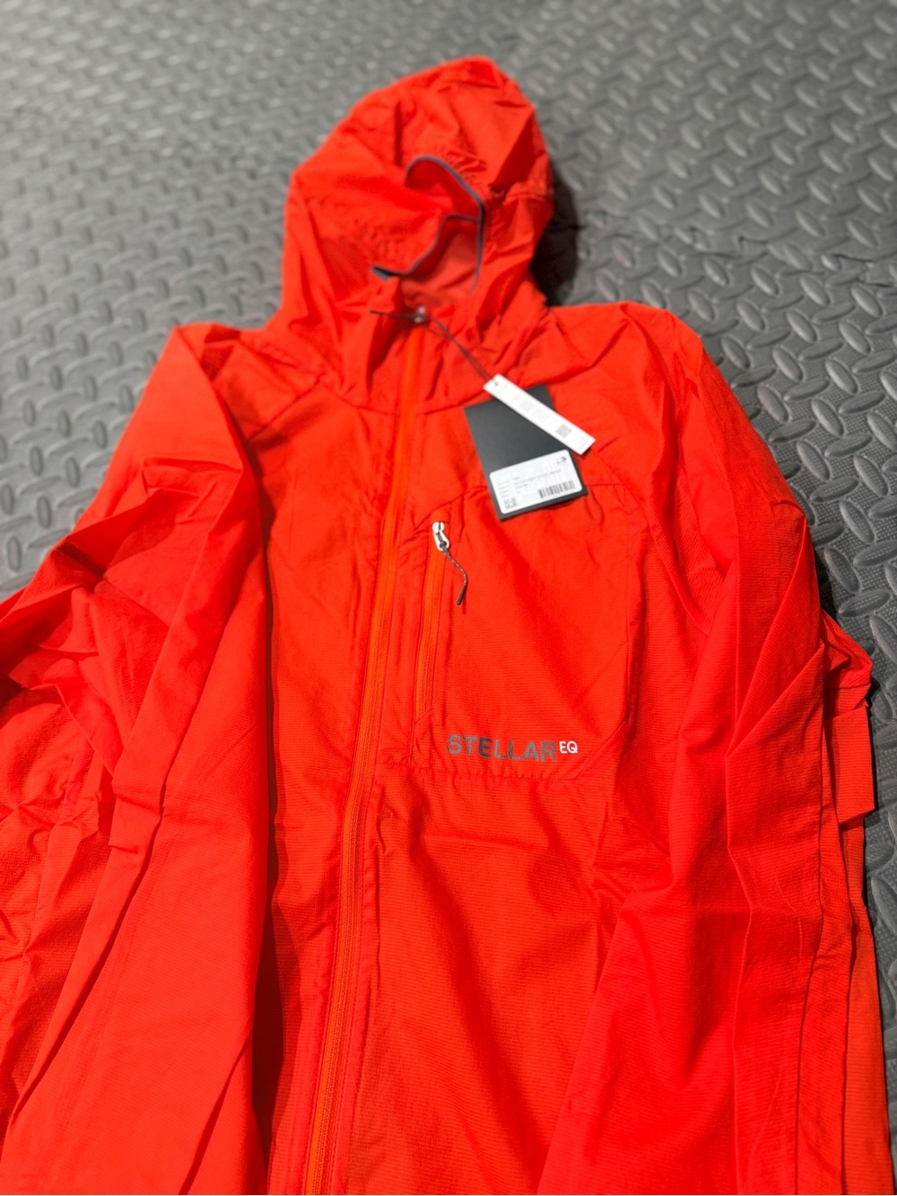 Stellar EQ Aerolight Wind Jacket (Men’s Large) NWT